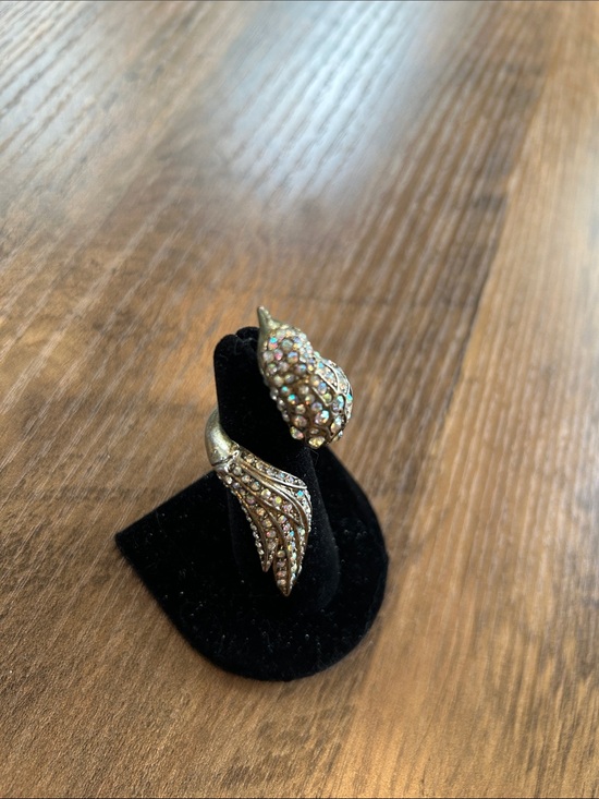 Source Unknown Jewelry - Vintage Crystal Pavé Silver-Tone Bird Wrap Ring - size 6